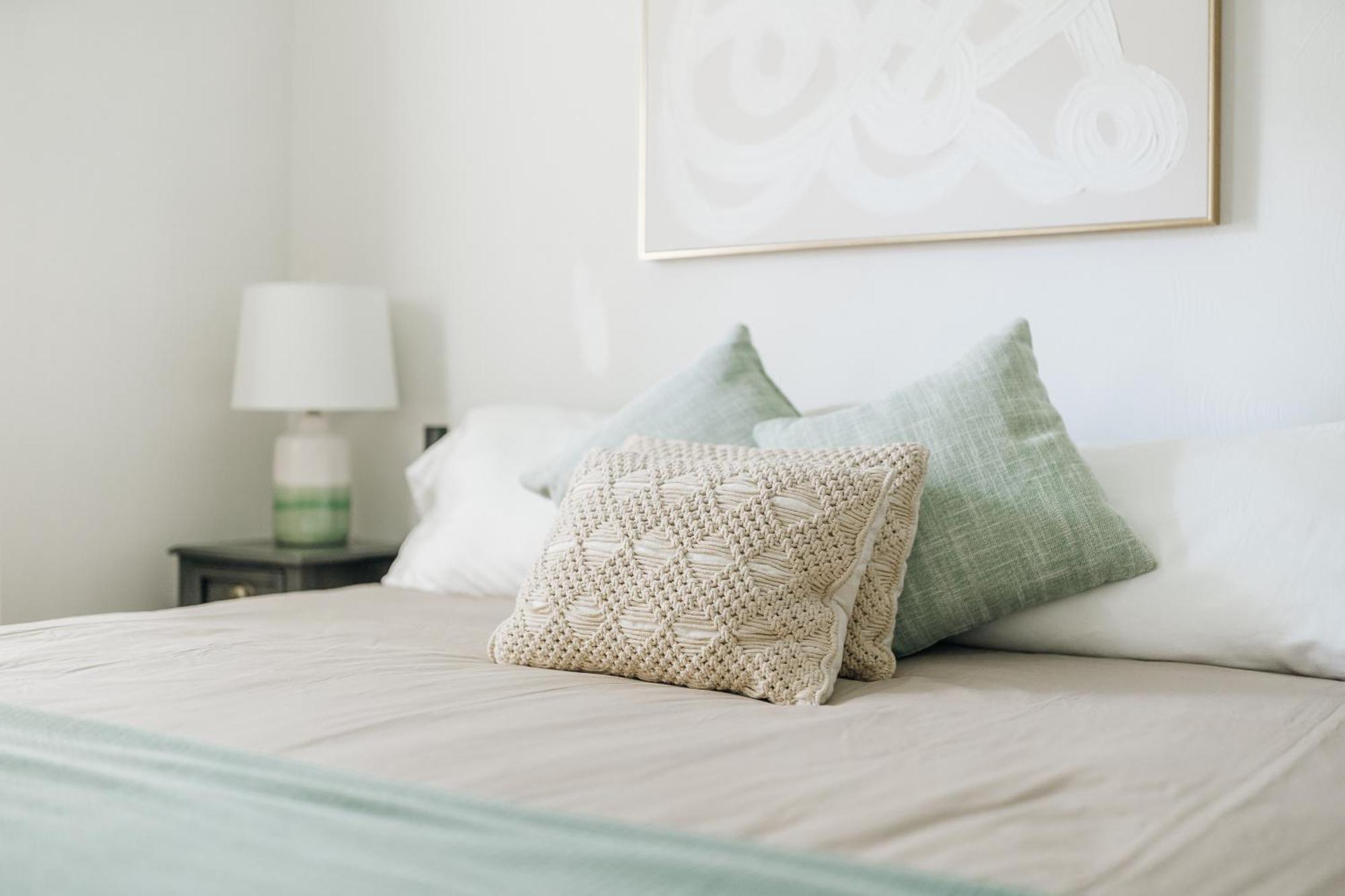 Tranquil Luxury: Modern Comfort! Lynchburg Eksteriør billede